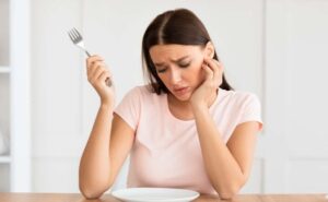 Bệnh tiểu đường có gây đói hay không